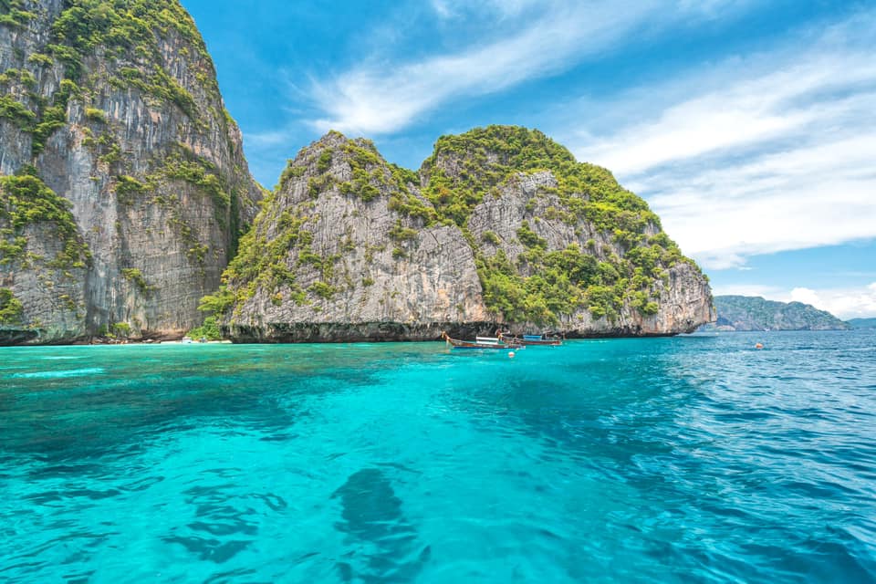 Phi Phi island tour by catamaran